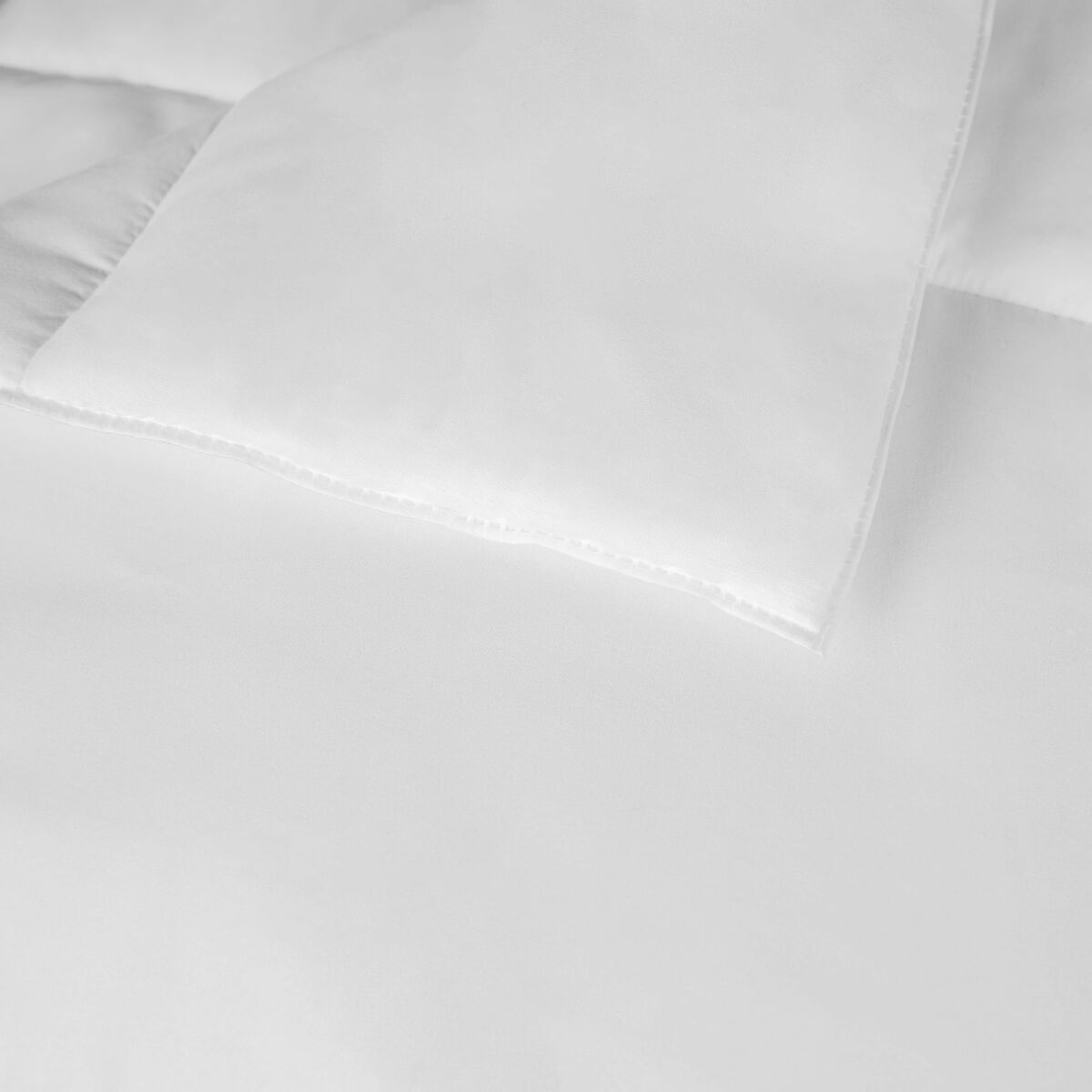 V3HFAEBA5DCD1A4CC784970F13BE0260411R7568220P2