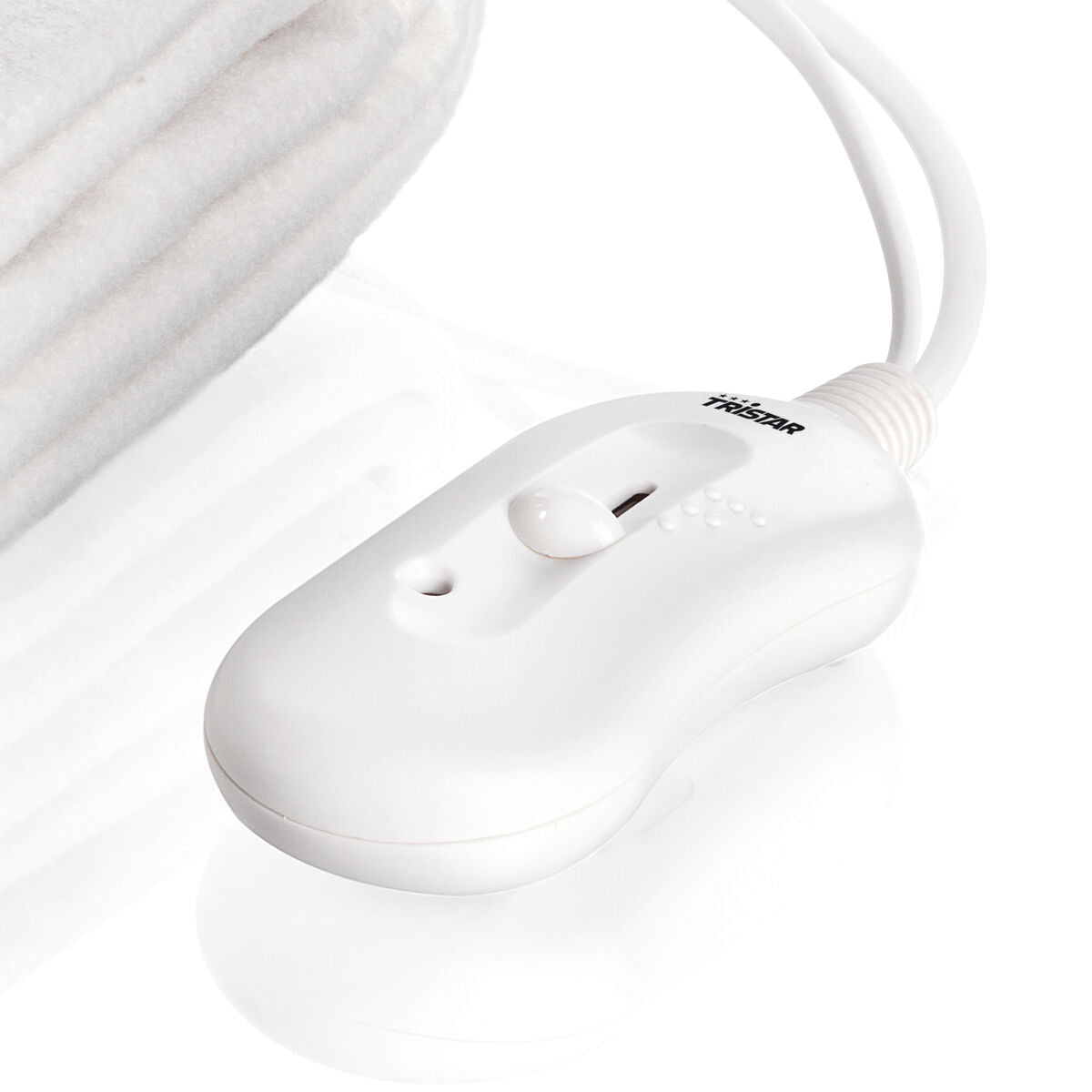 V4H61147C9DB1D0DF9284479E95C6717B41R7502784P6