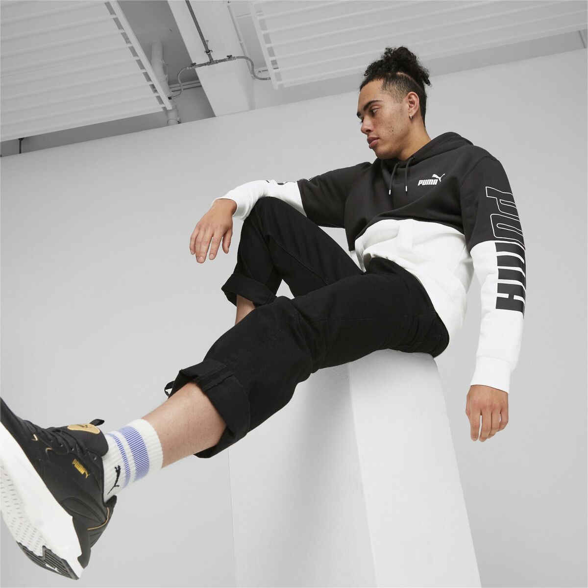 Miesten huppari Puma Power Colorblock Musta/valkoinen